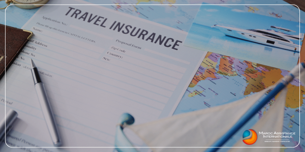 Formulaire d’assurance voyage sur une carte du monde – assurance voyage en ligne et pas chère